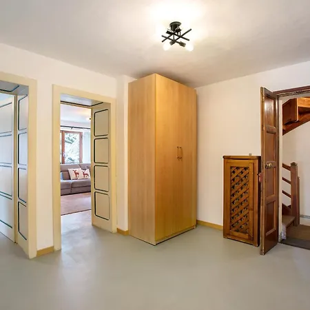 Spazioso A Appartement
